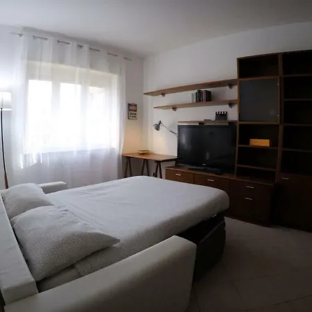 Apartment Gordiani Rom